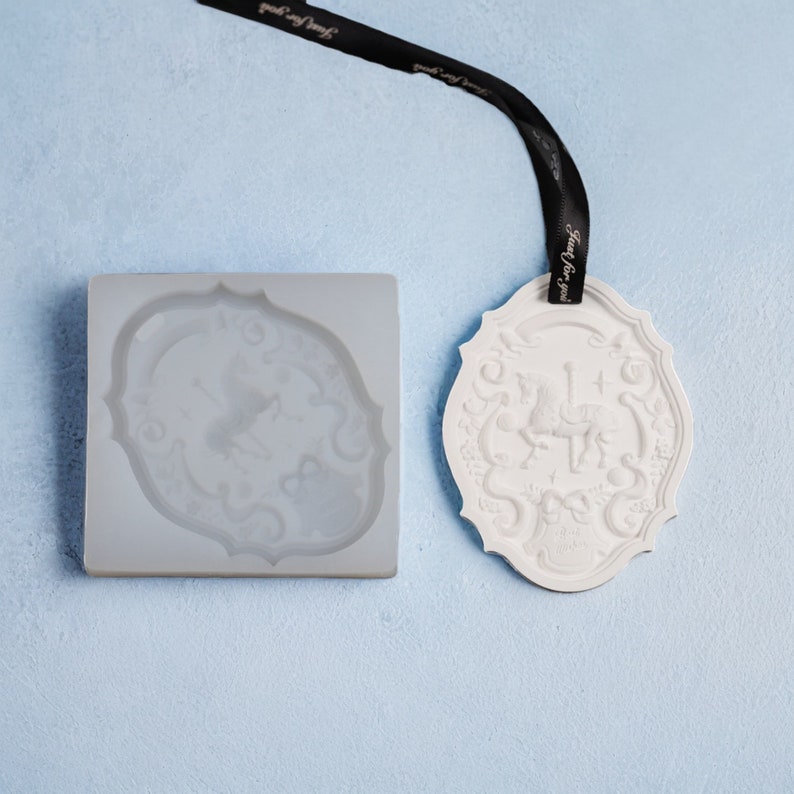 Aromatherapy Tablet Mold,Carousel Silicone Mold,Beeswax Candle Mold,Scented Candle Mold,Decoration Mold,Candle Making,Handmade Mold