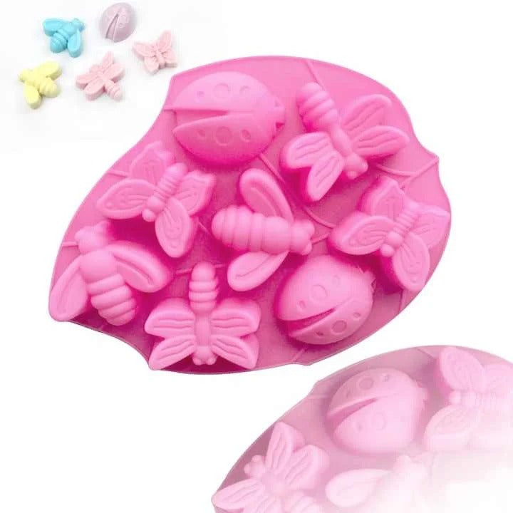 Garden Insects Silicone Mould – 9-Cavity Leaf-Shaped Candle, Soap & Resin Mould