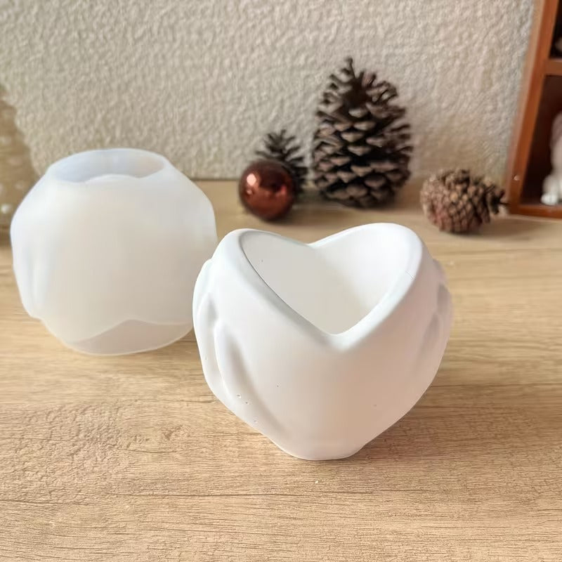 Heart hands silicone candle mold for DIY soap, resin art, aromatherapy, and gifting