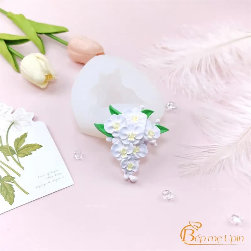 Small bouquet mold