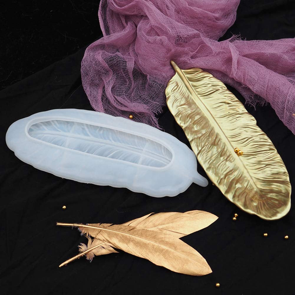 Feather silicone mold with gold casting – one-piece, flexible, easy to clean, high temperature resistant
