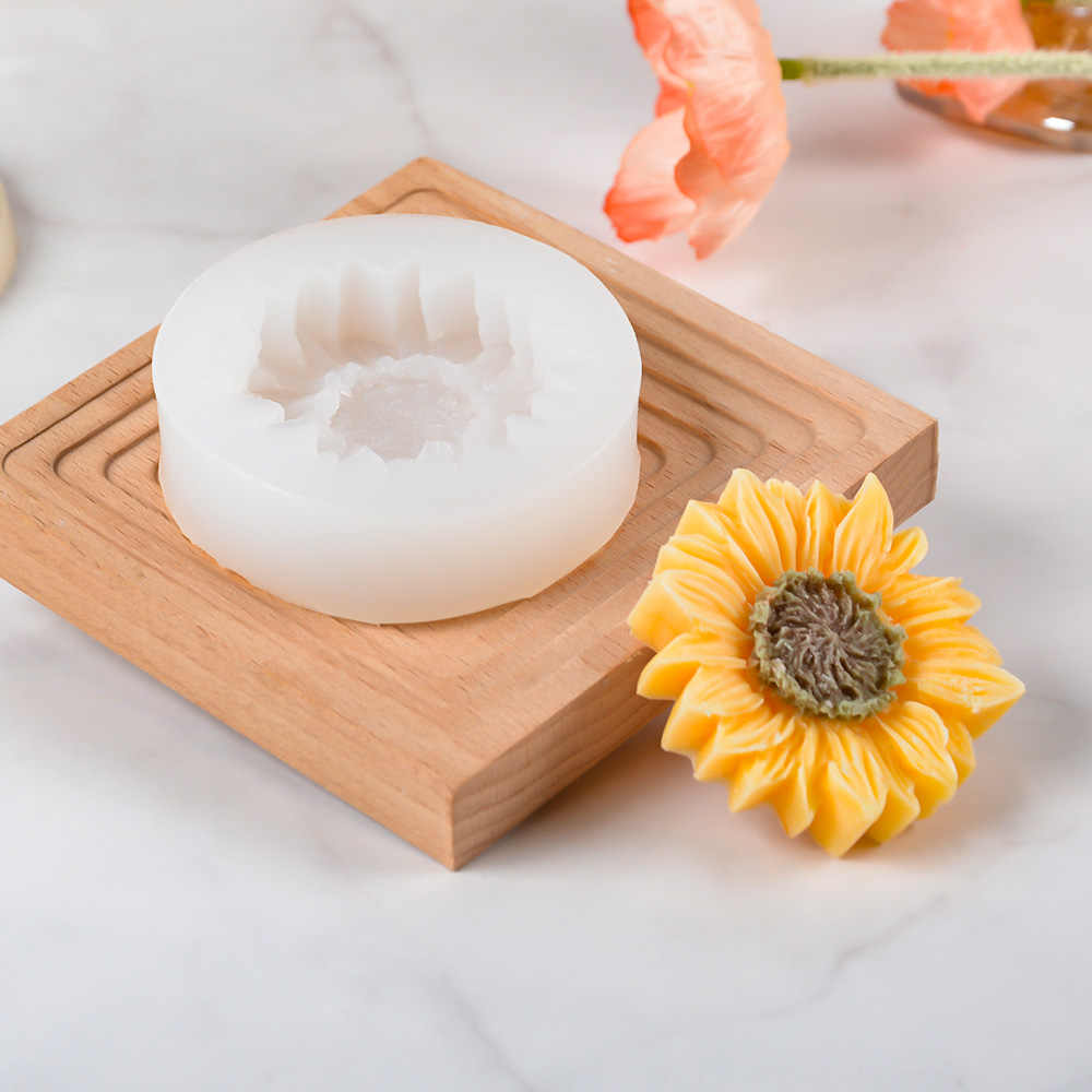 Sunflower Shape with Hole Silicone Epoxy Mould I for Handmade DIY Pendant Necklace Jewelry, Resin Casting, Chocolate, Cake Décor Art Craft Making (Without Hole)