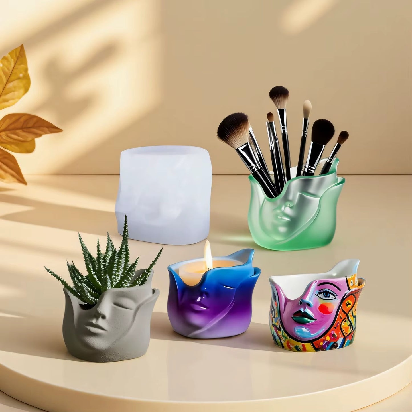 Abstract Face Silicone Mold | 9cm Wavy Profile Candle Wax Planter Brush Holder