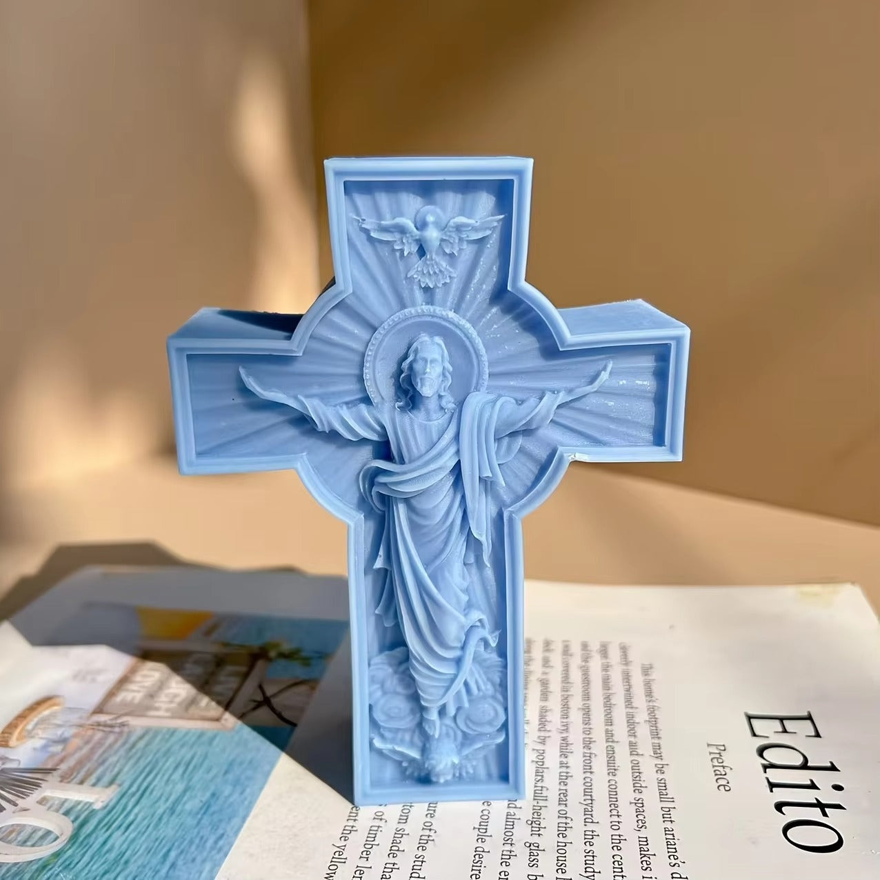 Jesus Christ Cross Silicone Mold for DIY Resin Art, Candle Making, Soap Crafting, Plaster Casting, and Epoxy Projects, Flexible Reusable Craft Mould for Home Decor and Spiritual Gifts