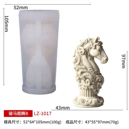 LZ-1017 horse-head candle mould size guide showing 52 × 64 × 105 mm mould and 43 × 55 × 97 mm casting