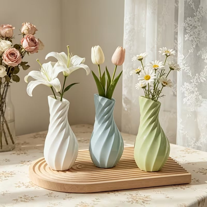 Twisted Spiral Flower Vase Silicone Mold 15.5cm — Resin Cement Plaster | Bloom Creations India