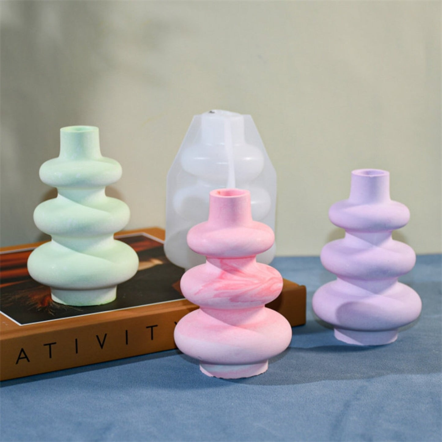 Spiral Stacked Ring Flower Vase Silicone Mould — Modern Sculptural Cast (15 cm)