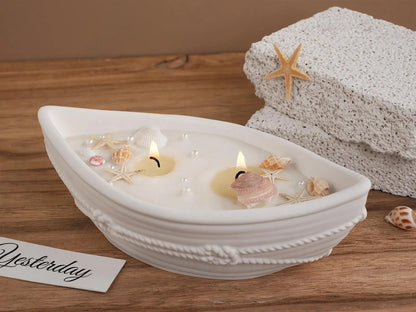 Boat-shaped silicone candle mold for decorative handmade candles