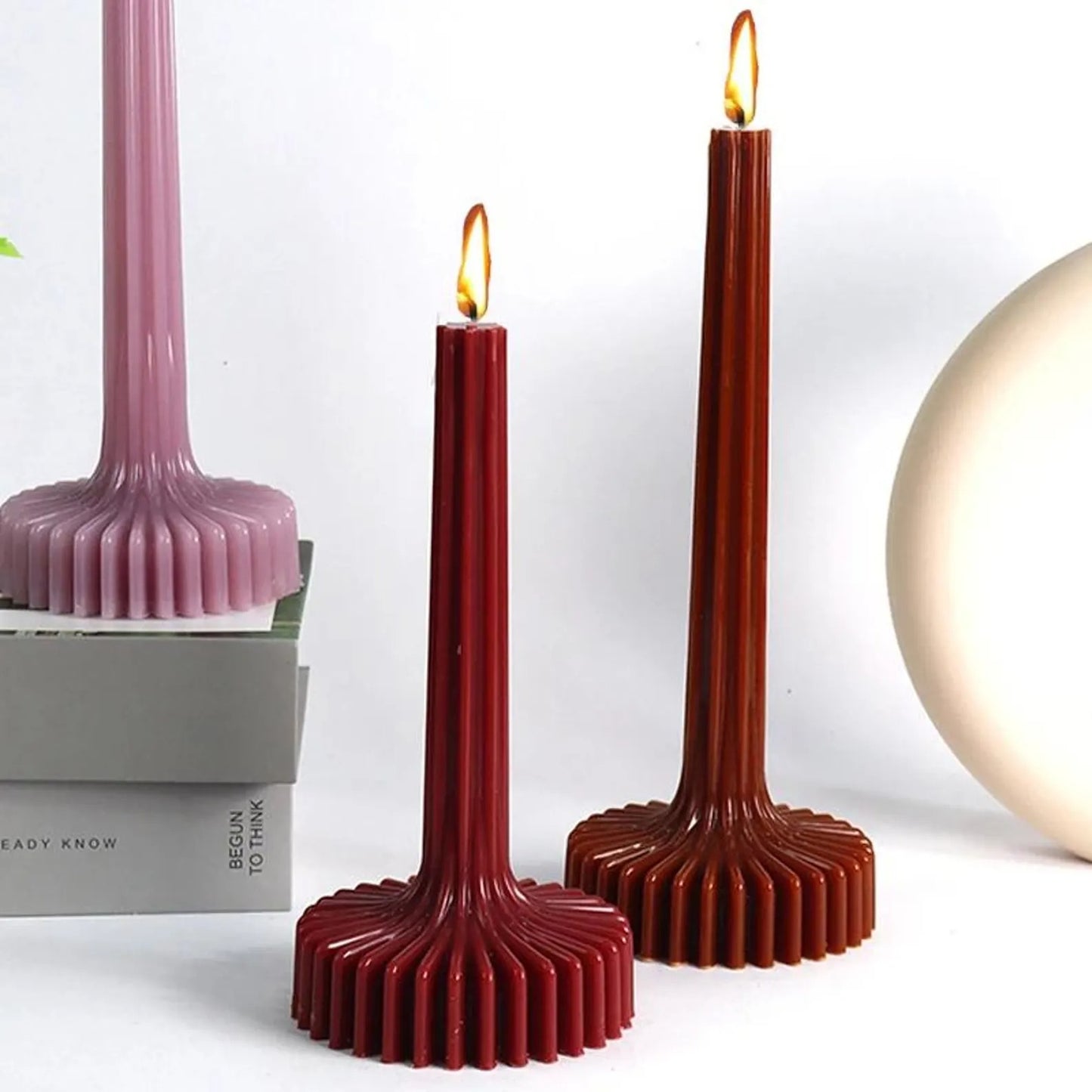 32-Tooth Ribbed Pillar Candle Mould – Vase Style (Plastic)